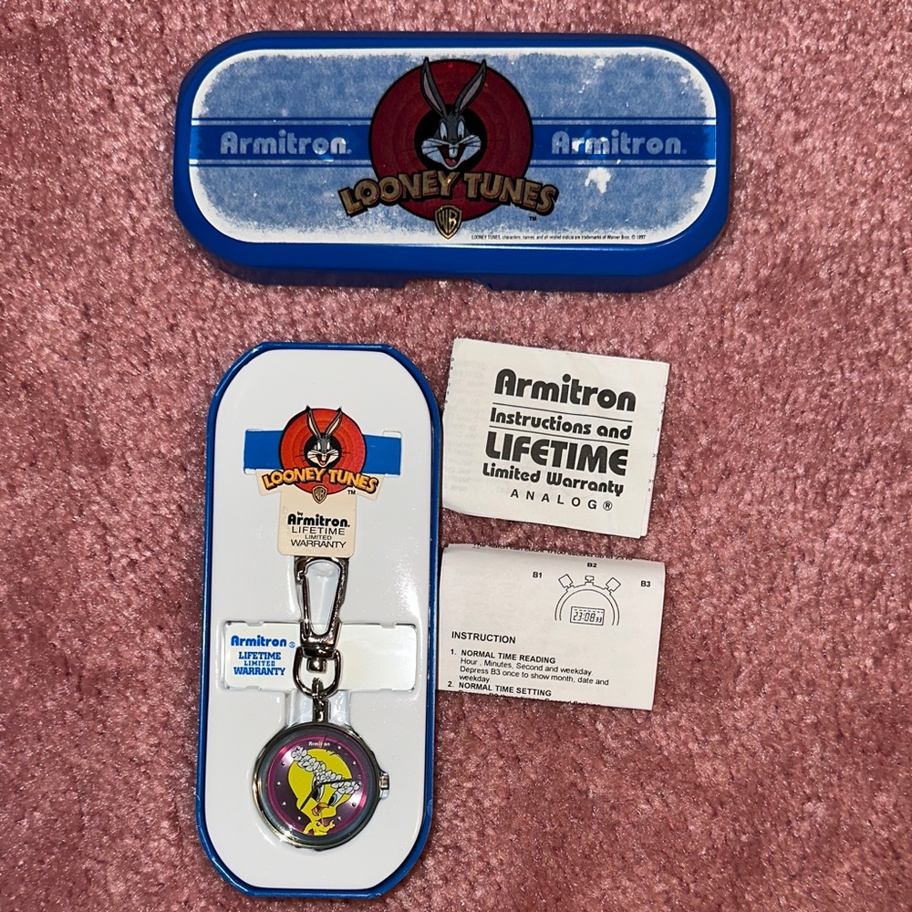 Armitron Vintage Looney Tunes Tweety Bird Clip Watch